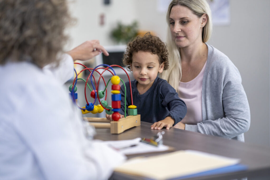 what is discrete trial training in aba therapy 1568x1045 1